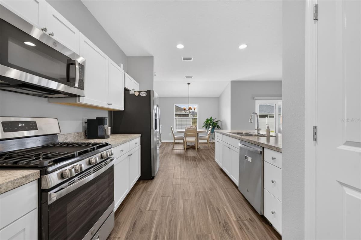 7686 WOODLEY TERRACE — photo 16 of 40
