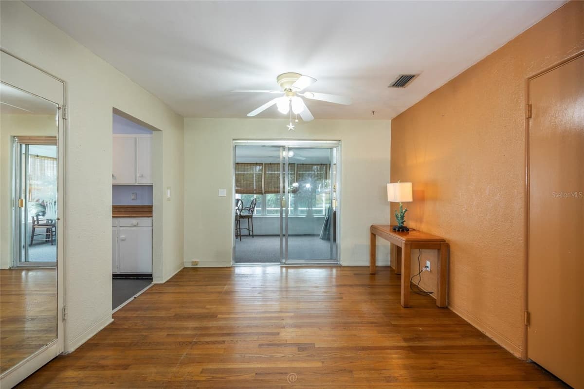 1256 BEL AIRE DRIVE — photo 11 of 38