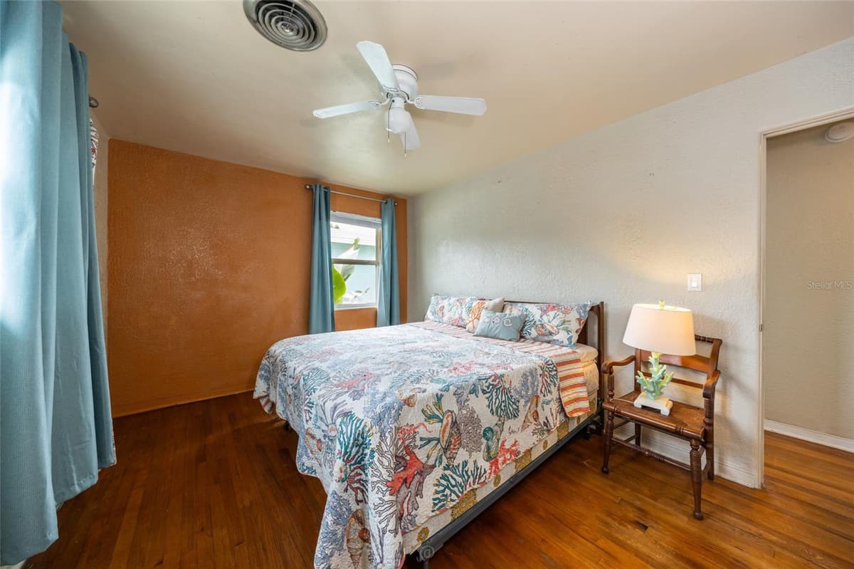1256 BEL AIRE DRIVE — photo 16 of 38