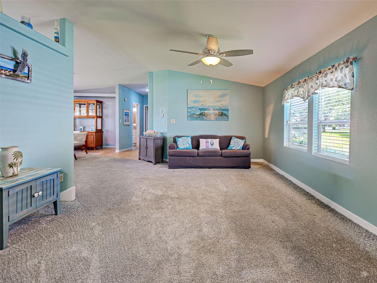 6562 HIKINA DRIVE — photo 6 of 37