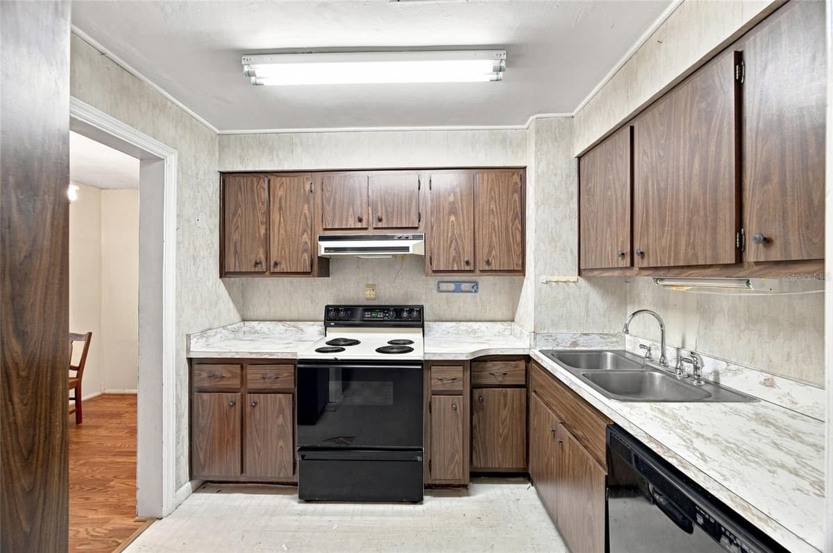 1416 IDLEWILD AVENUE — photo 12 of 27