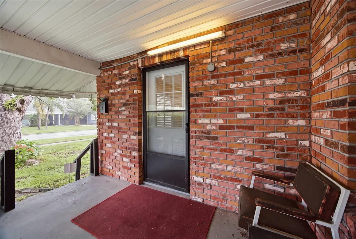 1416 IDLEWILD AVENUE — photo 5 of 27