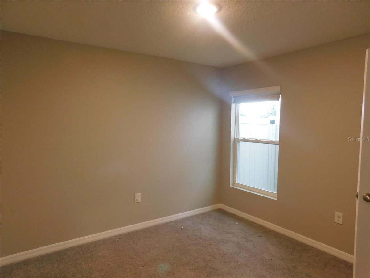 16838 DELIA STREET — photo 10 of 16