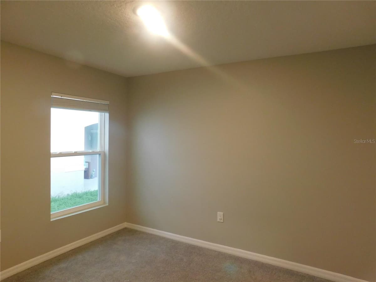 16838 DELIA STREET — photo 12 of 16