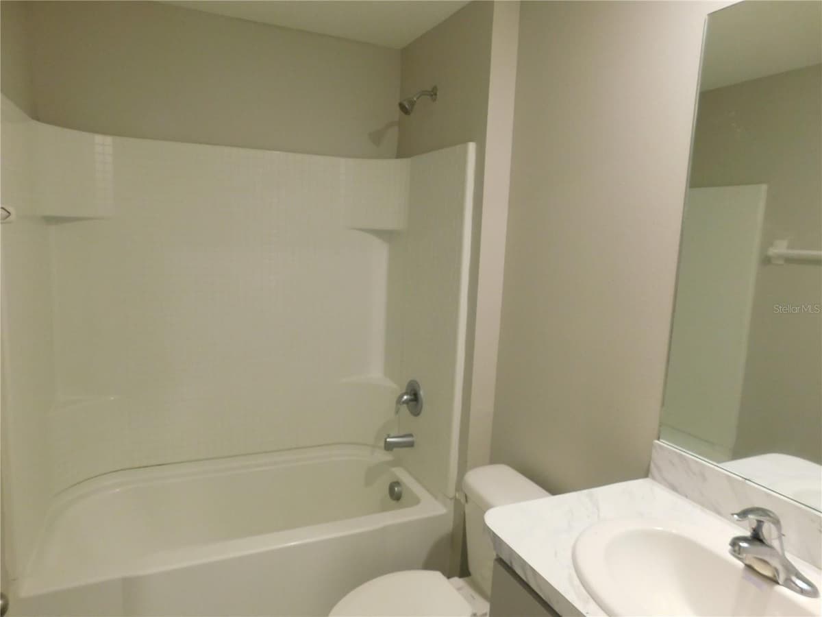 16838 DELIA STREET — photo 14 of 16