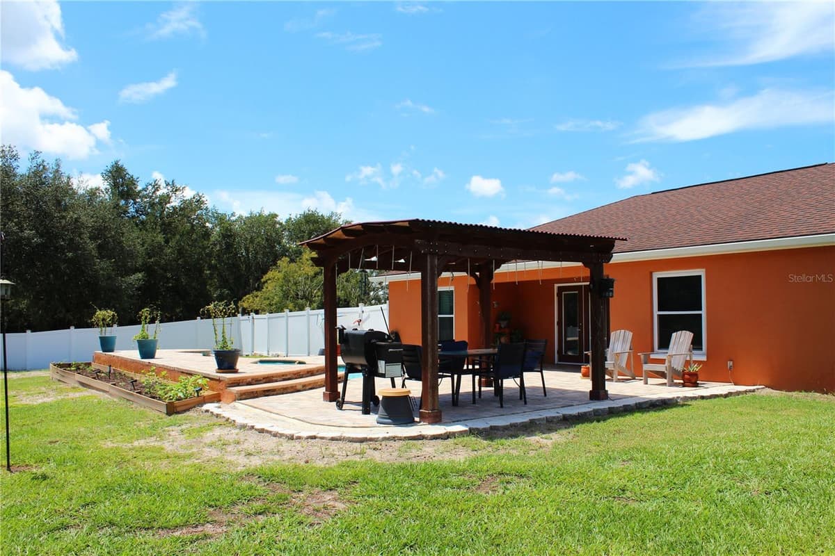 3541 MARSH WREN STREET — photo 40 of 45