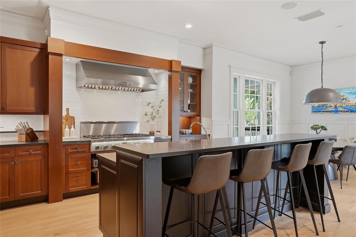 4601 NEW BROAD STREET — photo 18 of 96