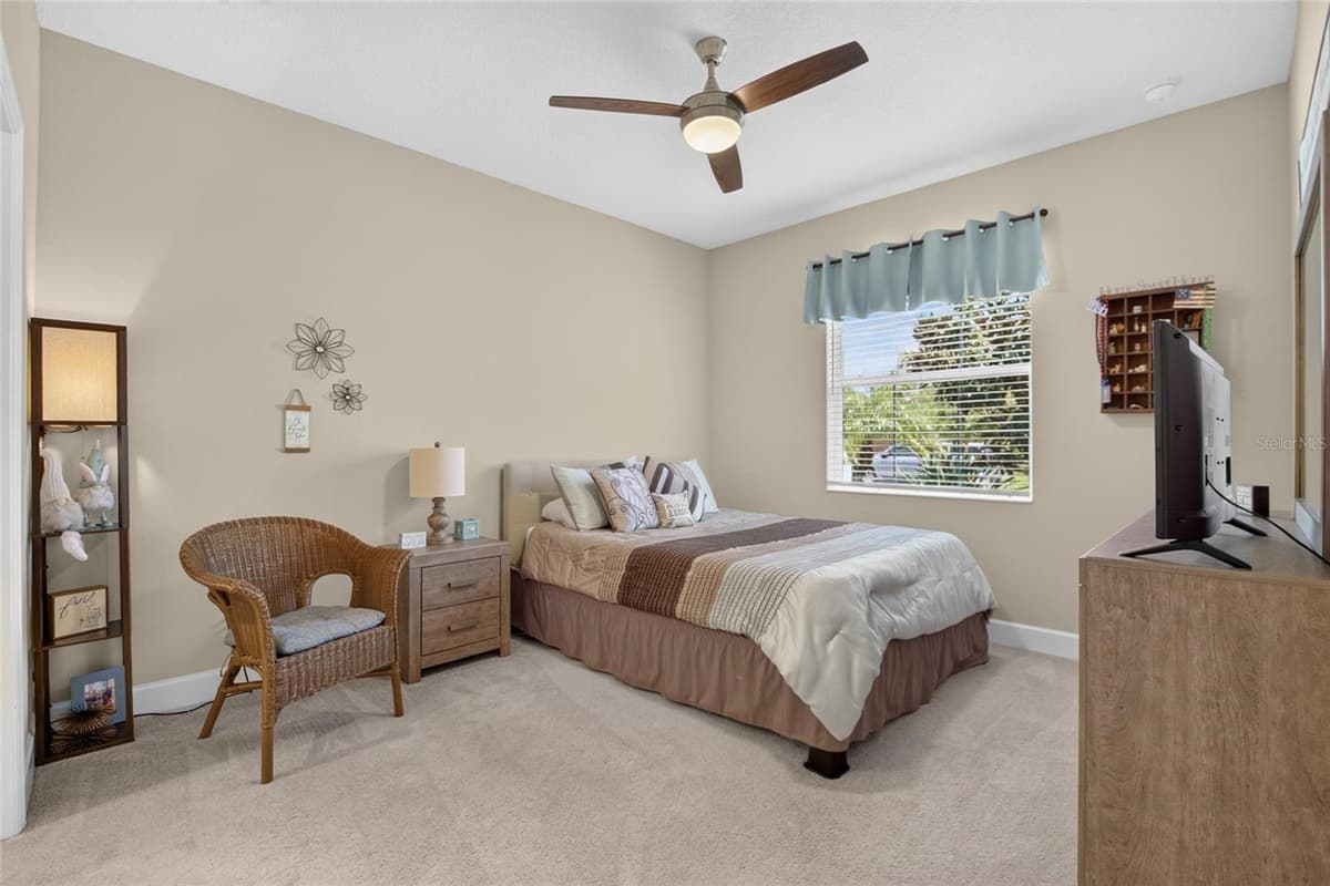 4740 AVILA LAKES DRIVE — photo 34 of 72