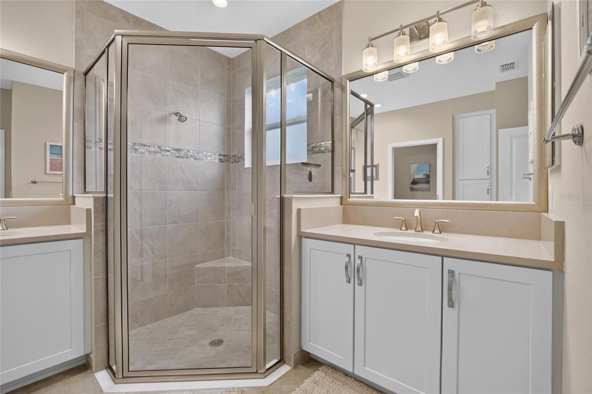 4740 AVILA LAKES DRIVE — photo 28 of 72