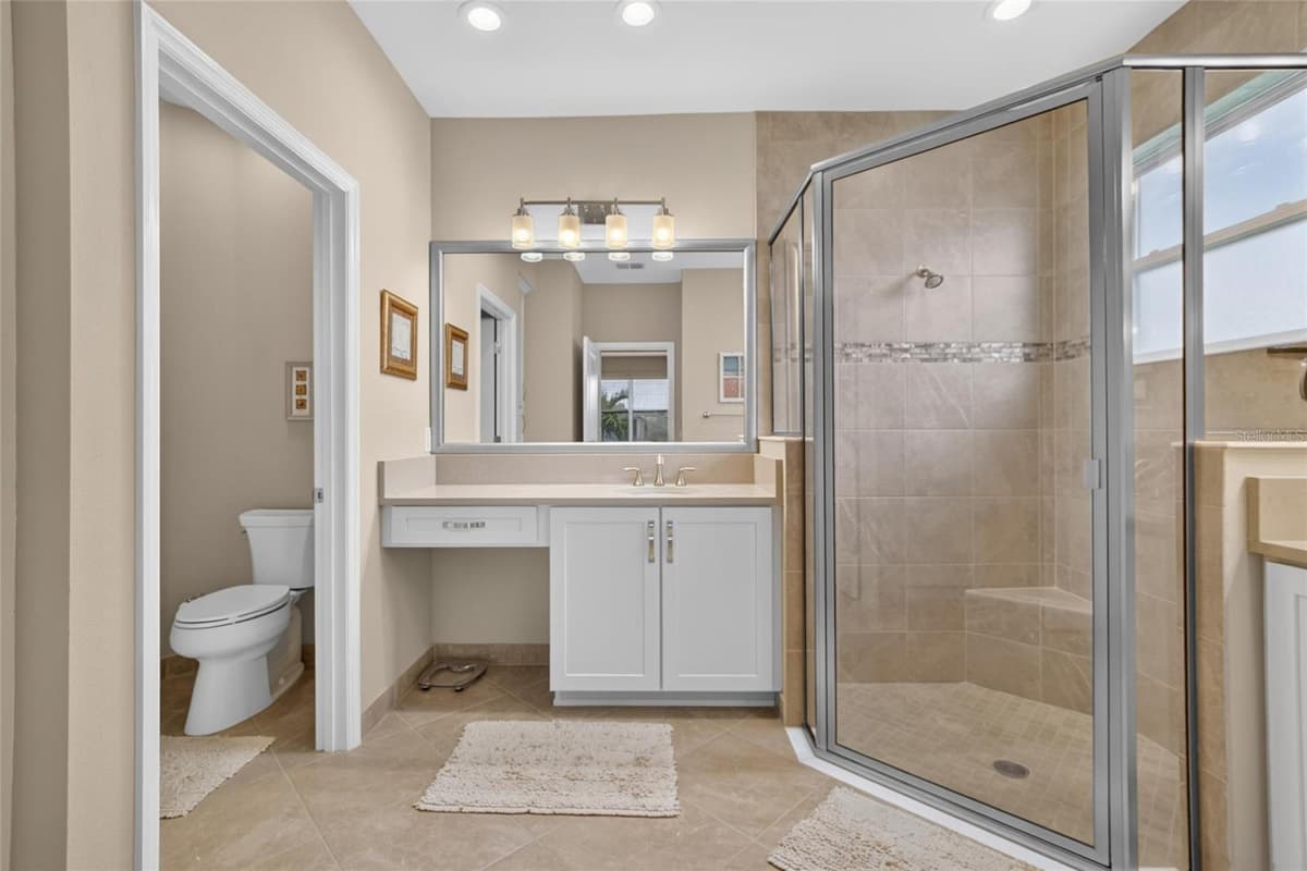 4740 AVILA LAKES DRIVE — photo 25 of 72