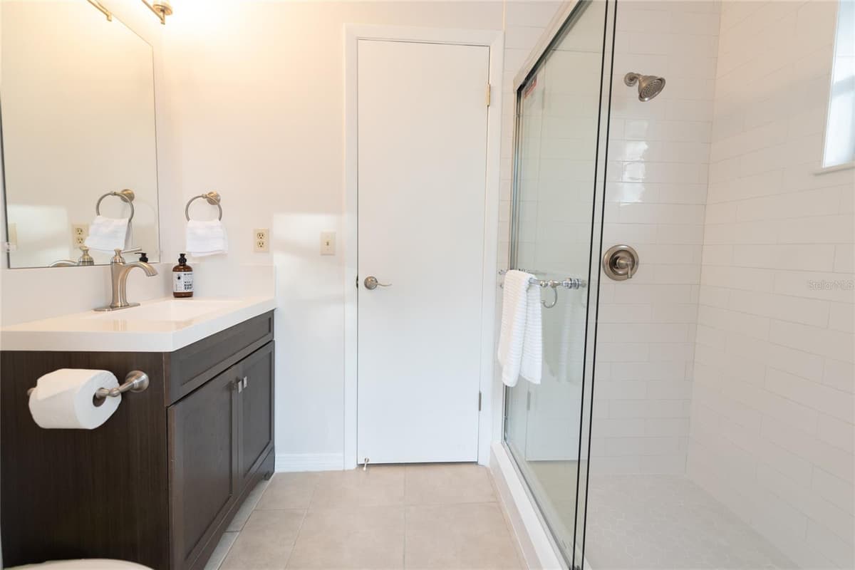 1085 INDIAN RIDGE TRL E — photo 10 of 29