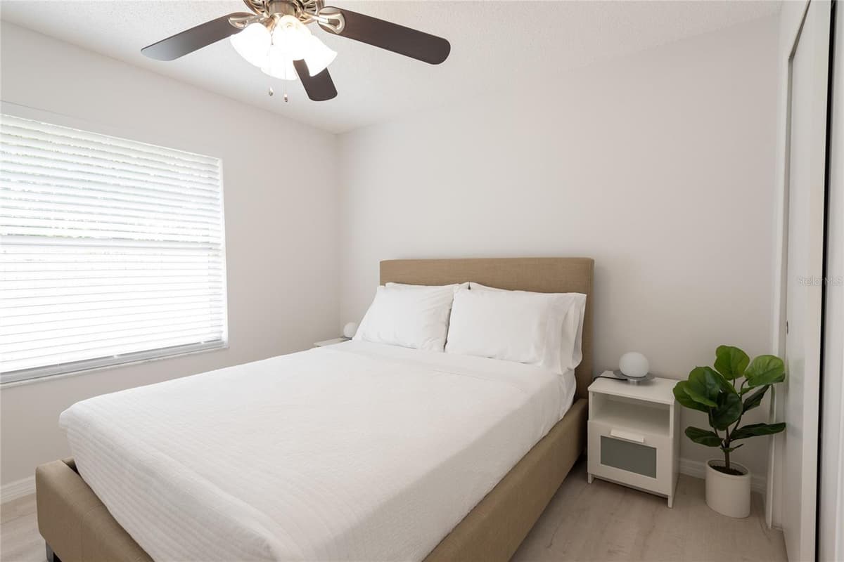 1085 INDIAN RIDGE TRL E — photo 14 of 29