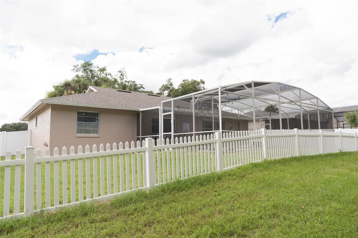 1085 INDIAN RIDGE TRL E — photo 27 of 29