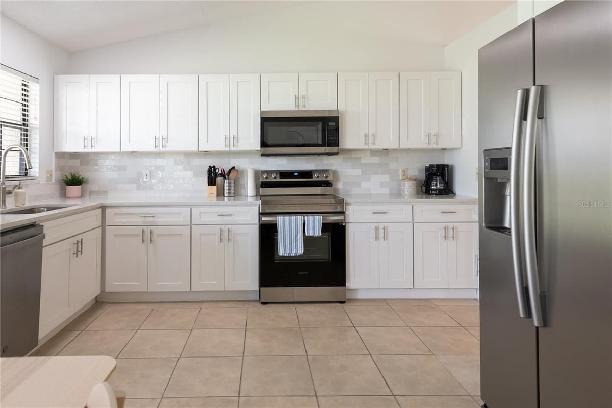 1085 INDIAN RIDGE TRL E — photo 17 of 29