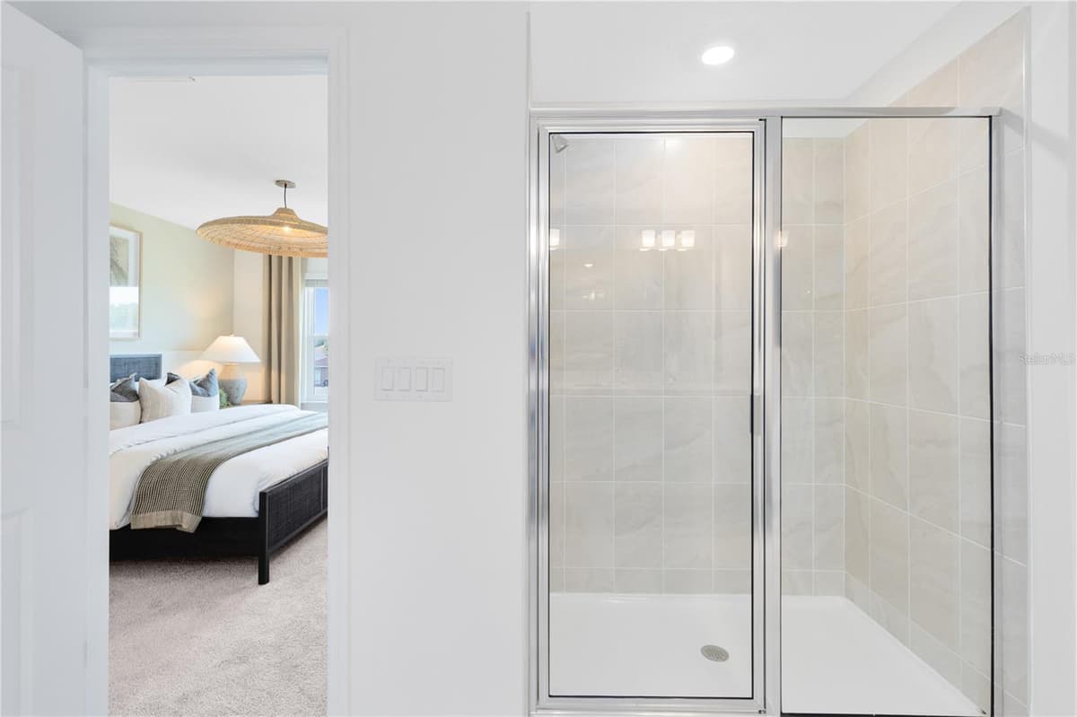 4405 JETTY LANE NE — photo 23 of 32