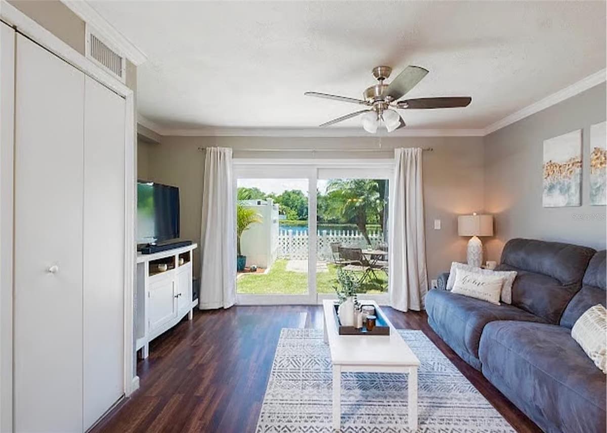 13812 ORANGE SUNSET DRIVE — photo 5 of 22