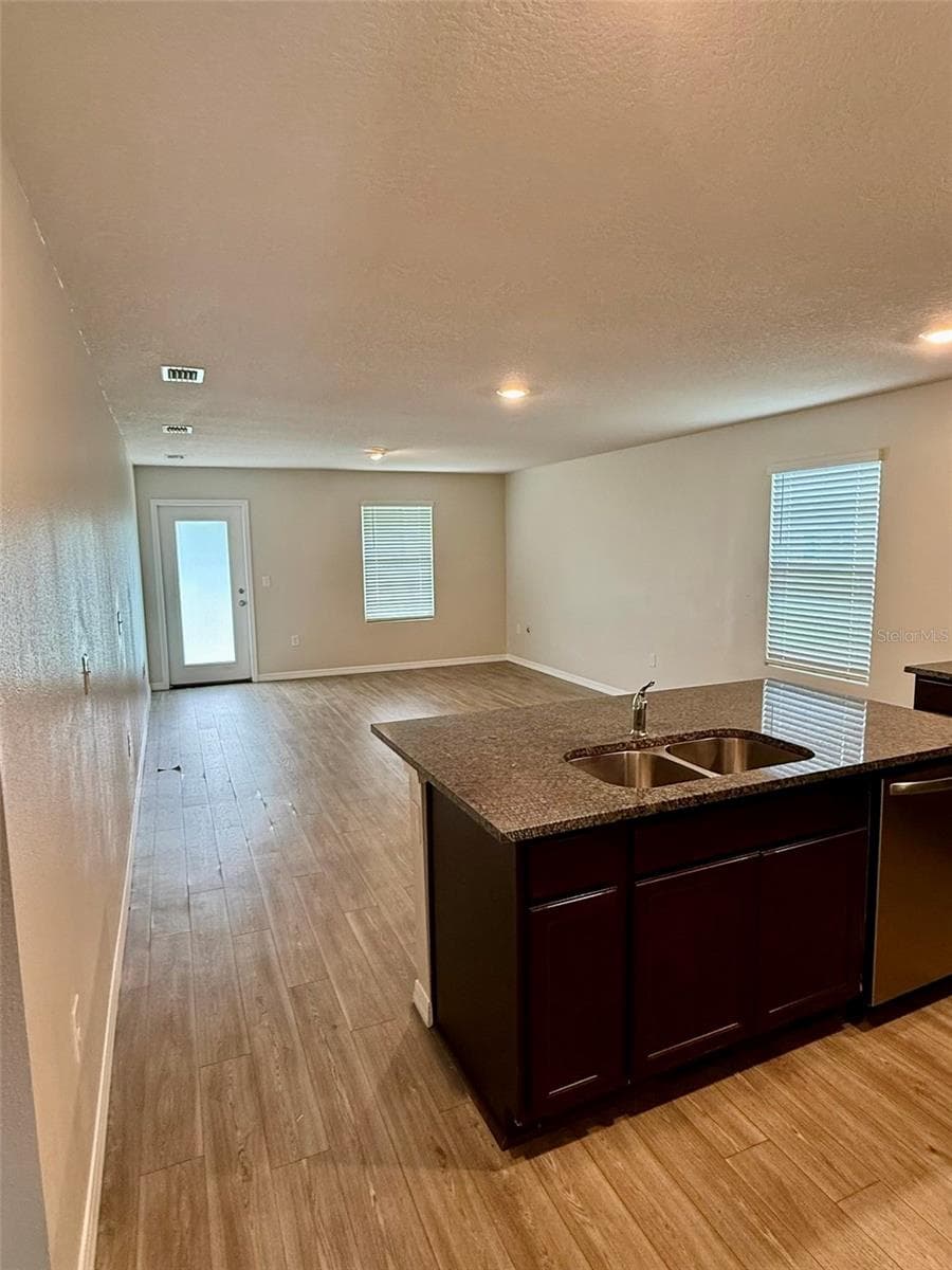 1127 GRAND CYPRESS COURT — photo 7 of 14
