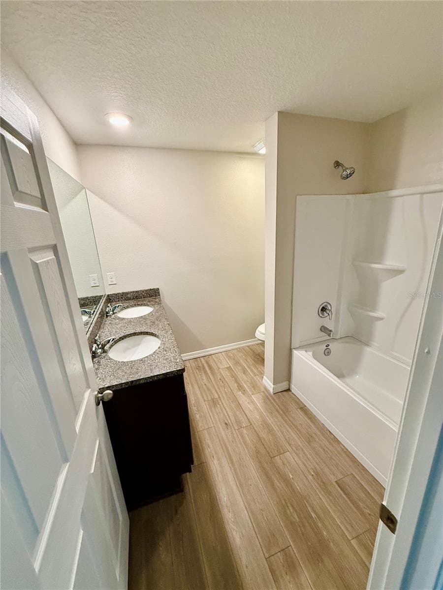 1127 GRAND CYPRESS COURT — photo 9 of 14