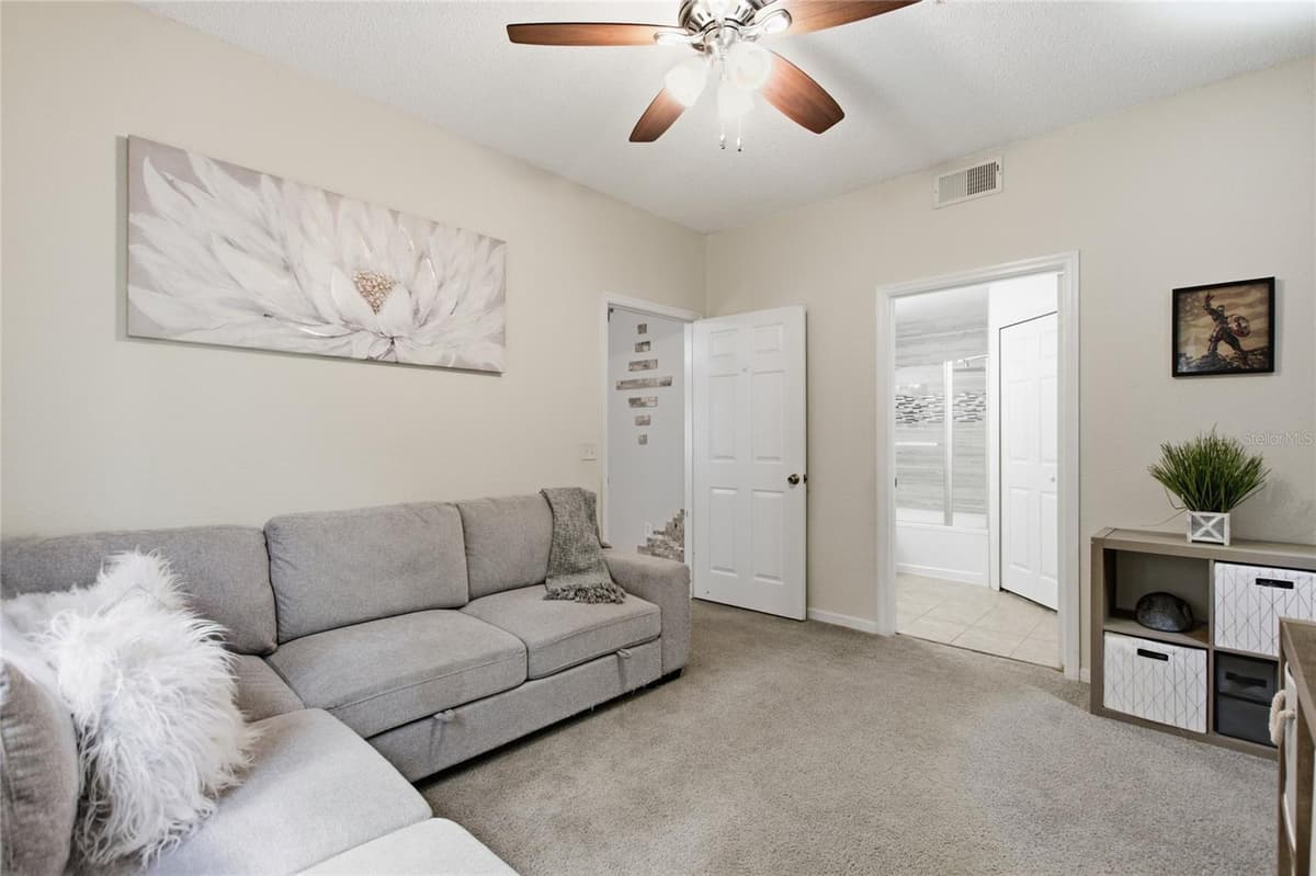 13037 MULBERRY PARK DRIVE — photo 19 of 38