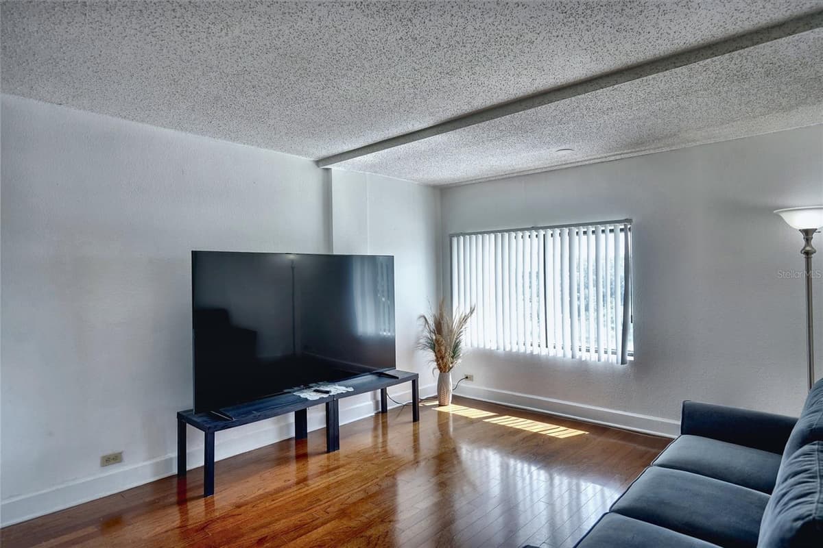 151 WASHINGTON STREET — photo 7 of 32