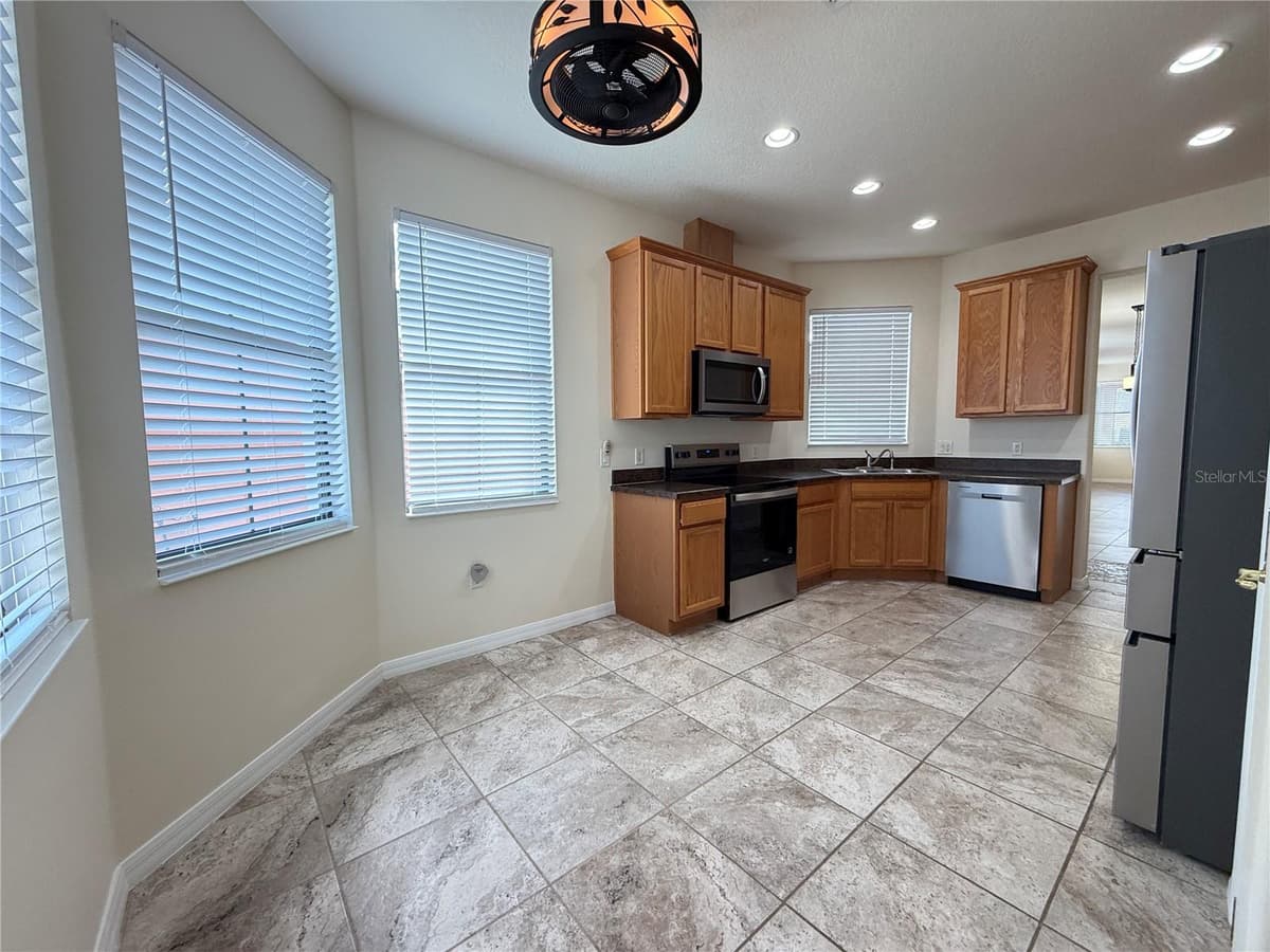 867 GRAND CANAL DRIVE — photo 19 of 83