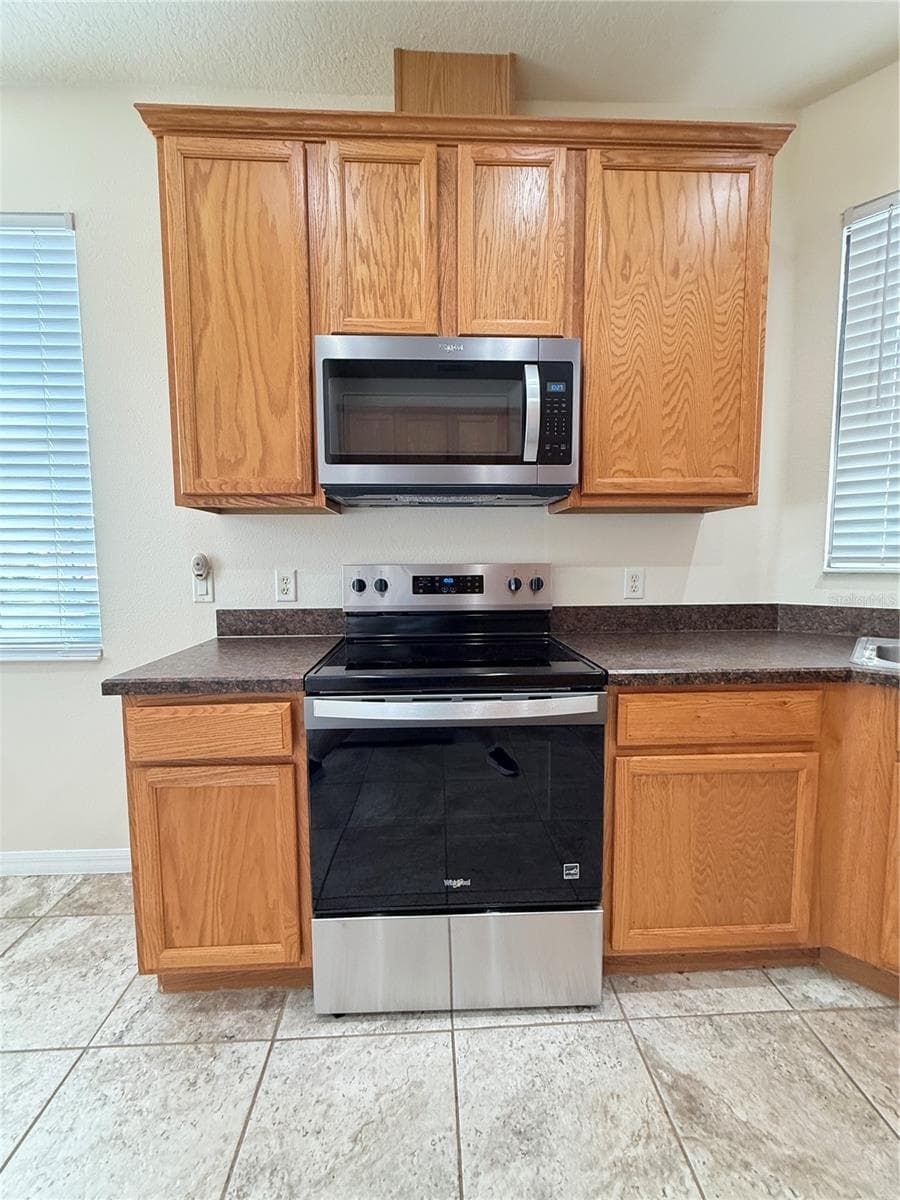 867 GRAND CANAL DRIVE — photo 16 of 83