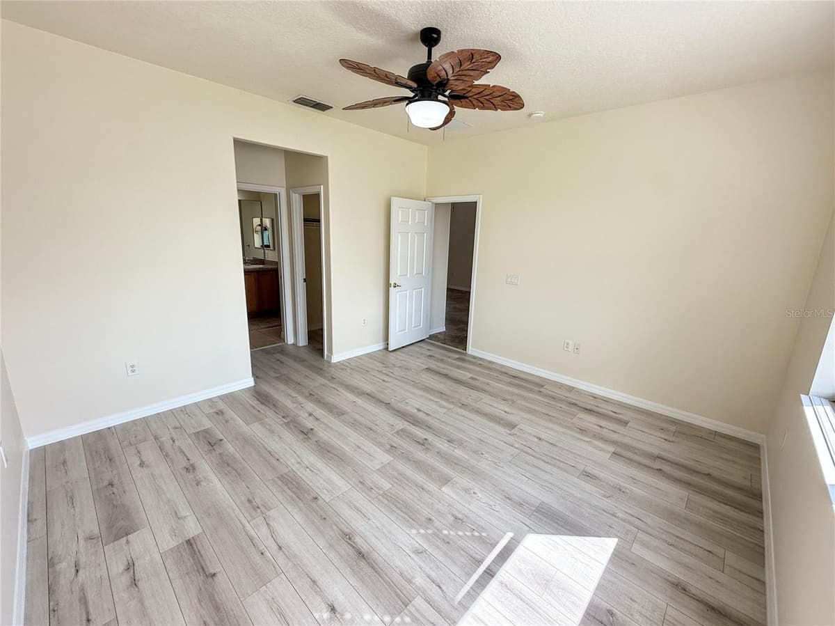 867 GRAND CANAL DRIVE — photo 27 of 83
