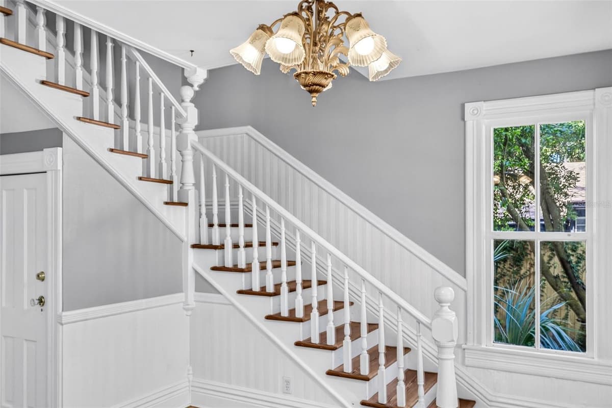 1203 CHELSEA STREET — photo 10 of 61