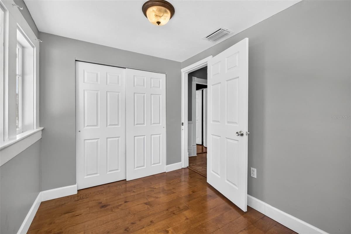 1203 CHELSEA STREET — photo 37 of 61