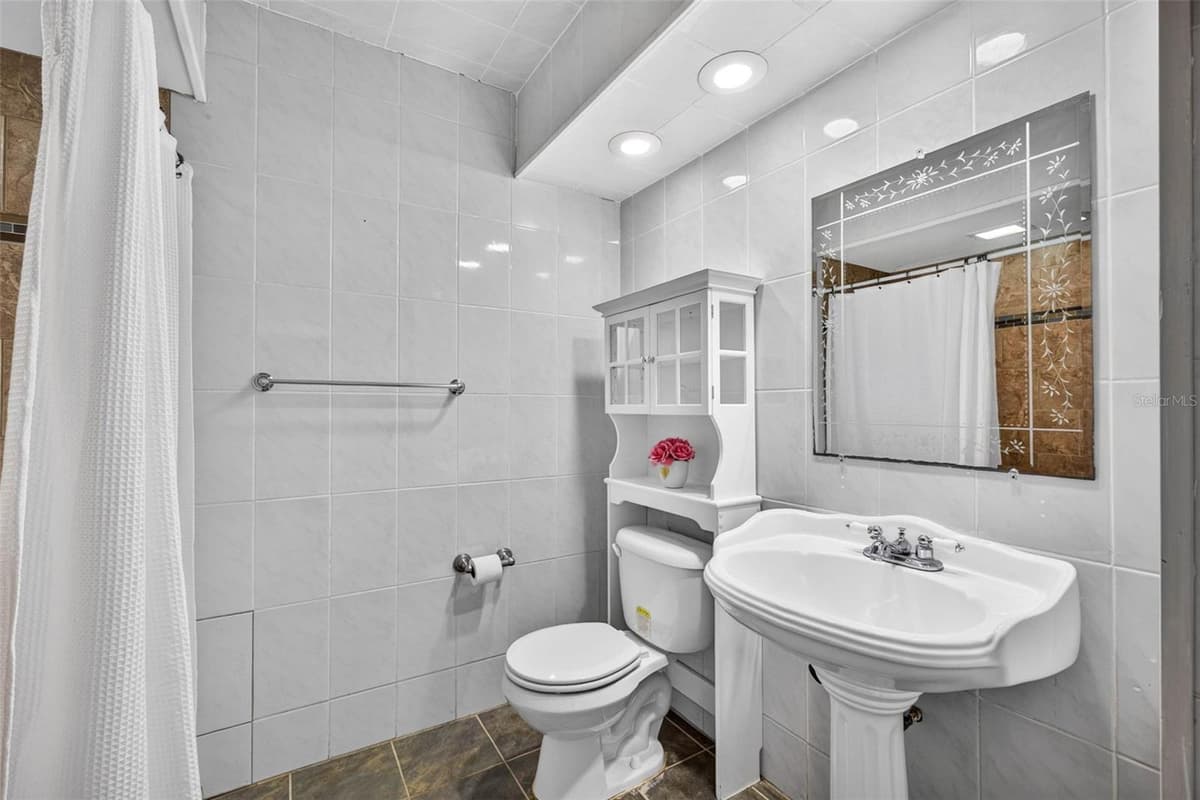 1203 CHELSEA STREET — photo 45 of 61
