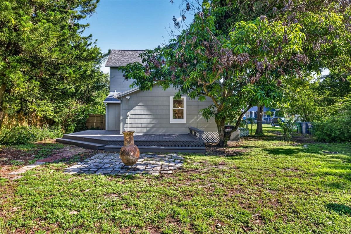 1203 CHELSEA STREET — photo 49 of 61