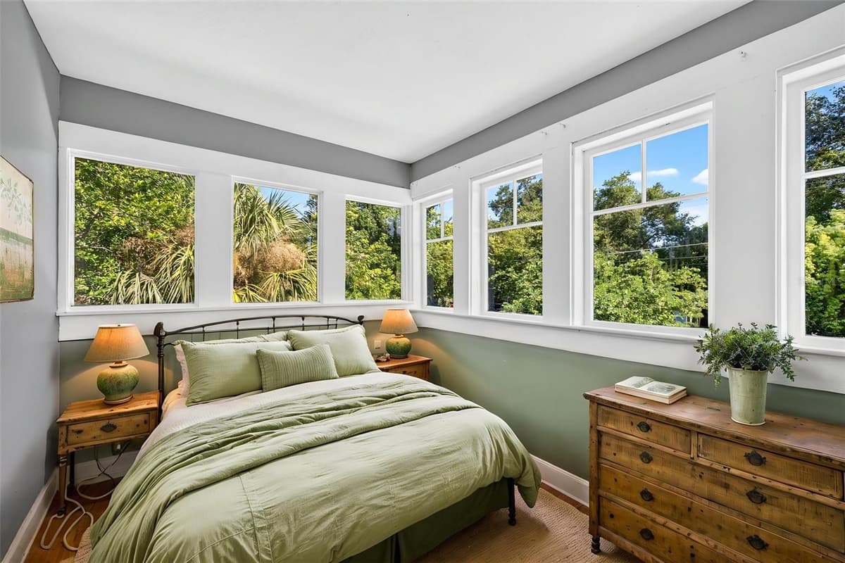 1203 CHELSEA STREET — photo 36 of 61