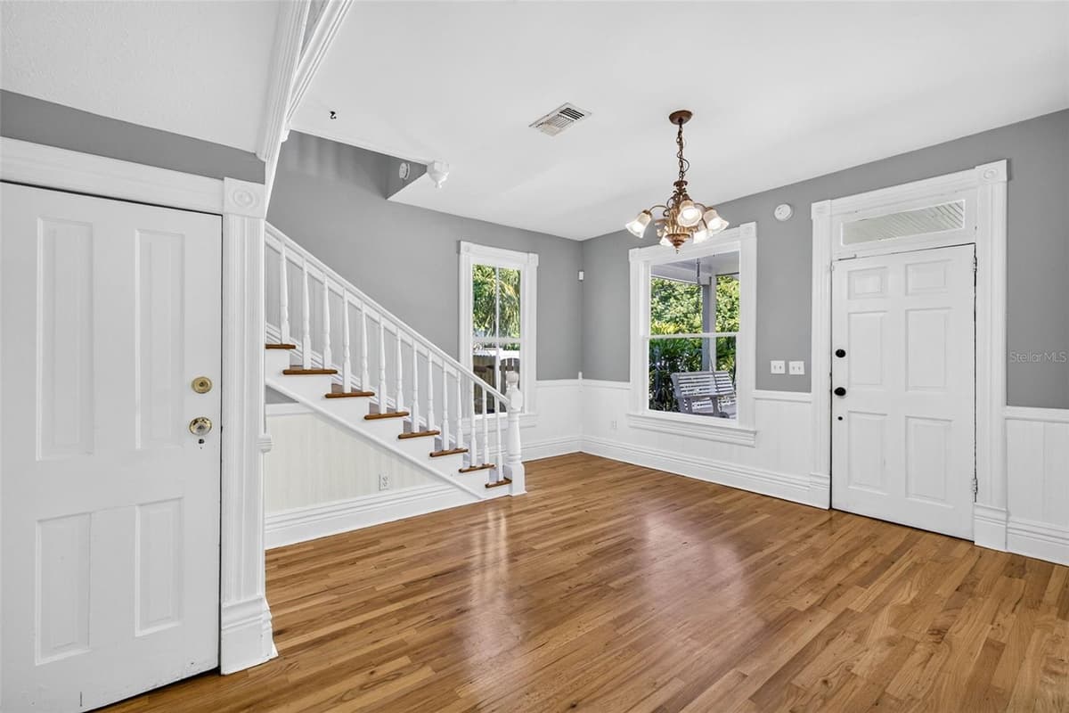 1203 CHELSEA STREET — photo 9 of 61