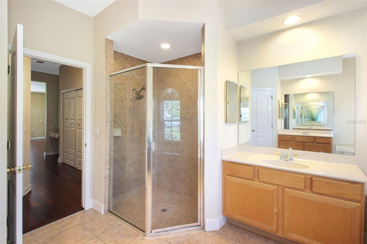 1603 RIO COVE COURT — photo 12 of 54