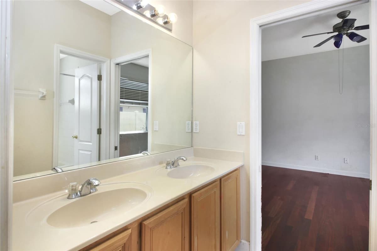 1603 RIO COVE COURT — photo 36 of 54