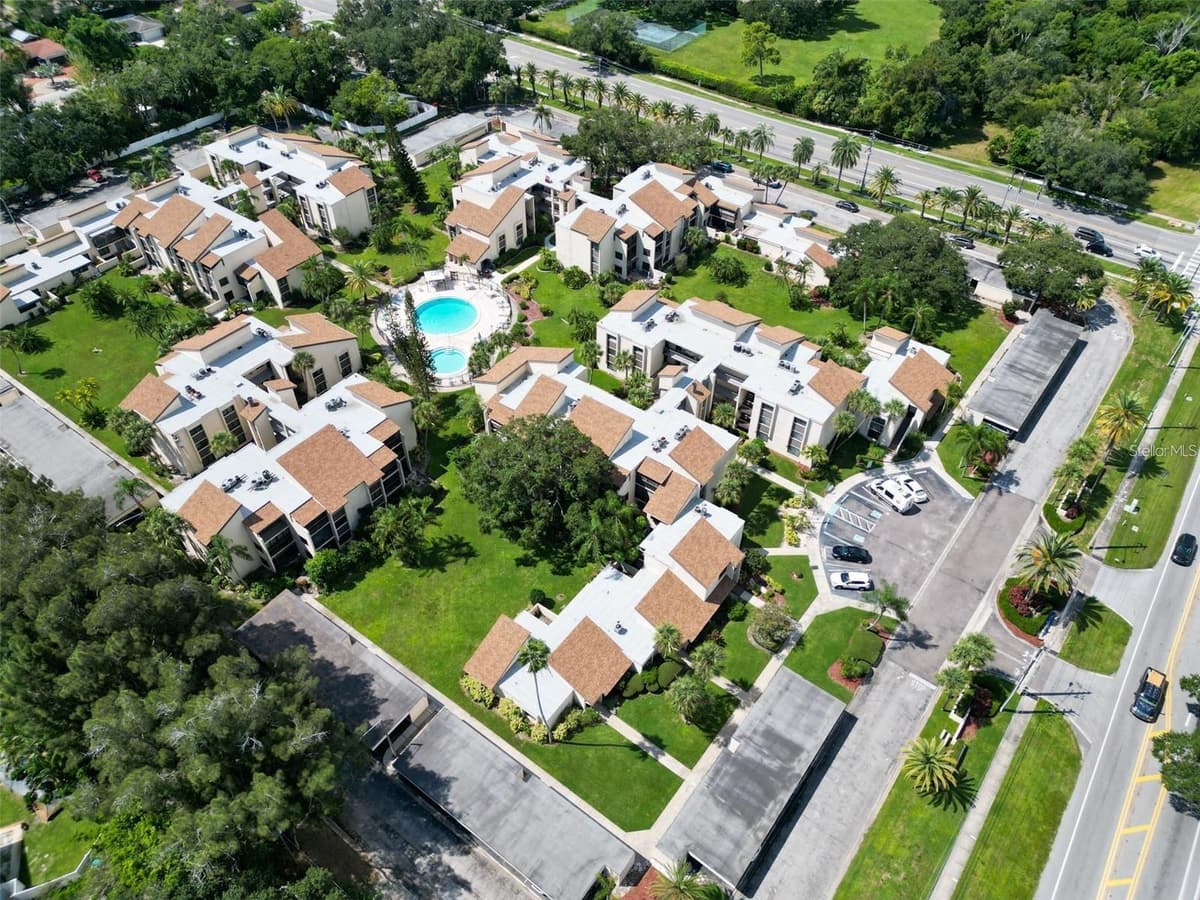 2209 BELLEAIR ROAD — photo 53 of 54