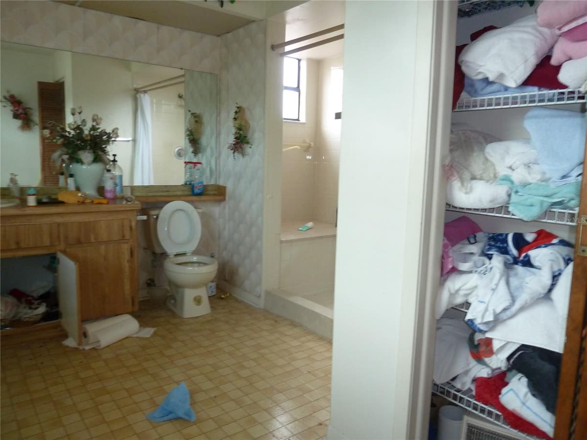 16224 SAWGRASS CIRCLE — photo 17 of 19