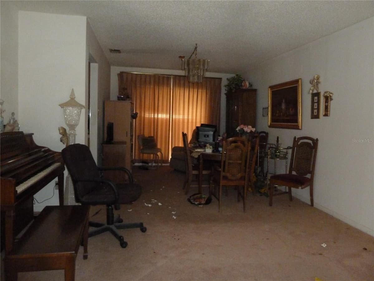 16224 SAWGRASS CIRCLE — photo 3 of 19