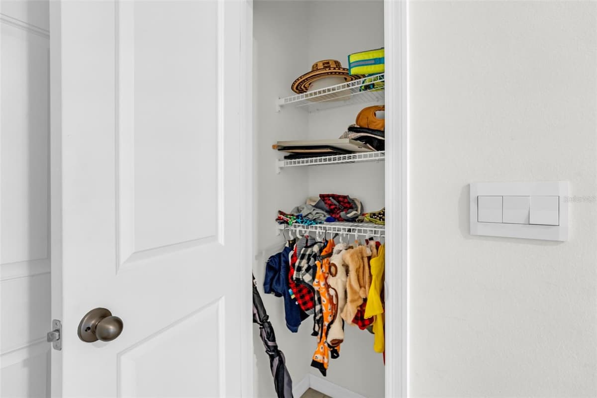 10463 BAYLOR DRIVE — photo 33 of 62