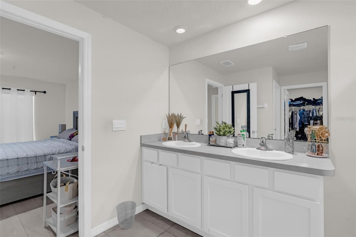 10463 BAYLOR DRIVE — photo 20 of 62