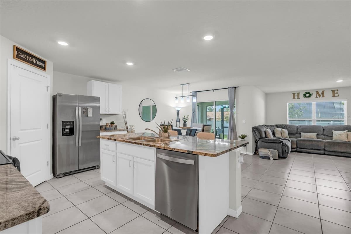 10463 BAYLOR DRIVE — photo 17 of 62