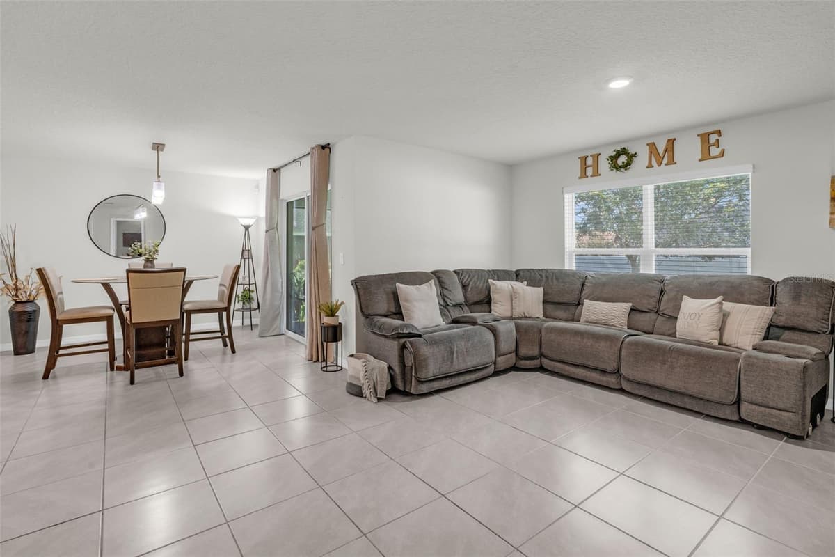 10463 BAYLOR DRIVE — photo 13 of 62