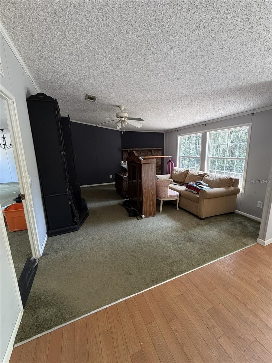 41527 PARADISE ROAD — photo 3 of 44