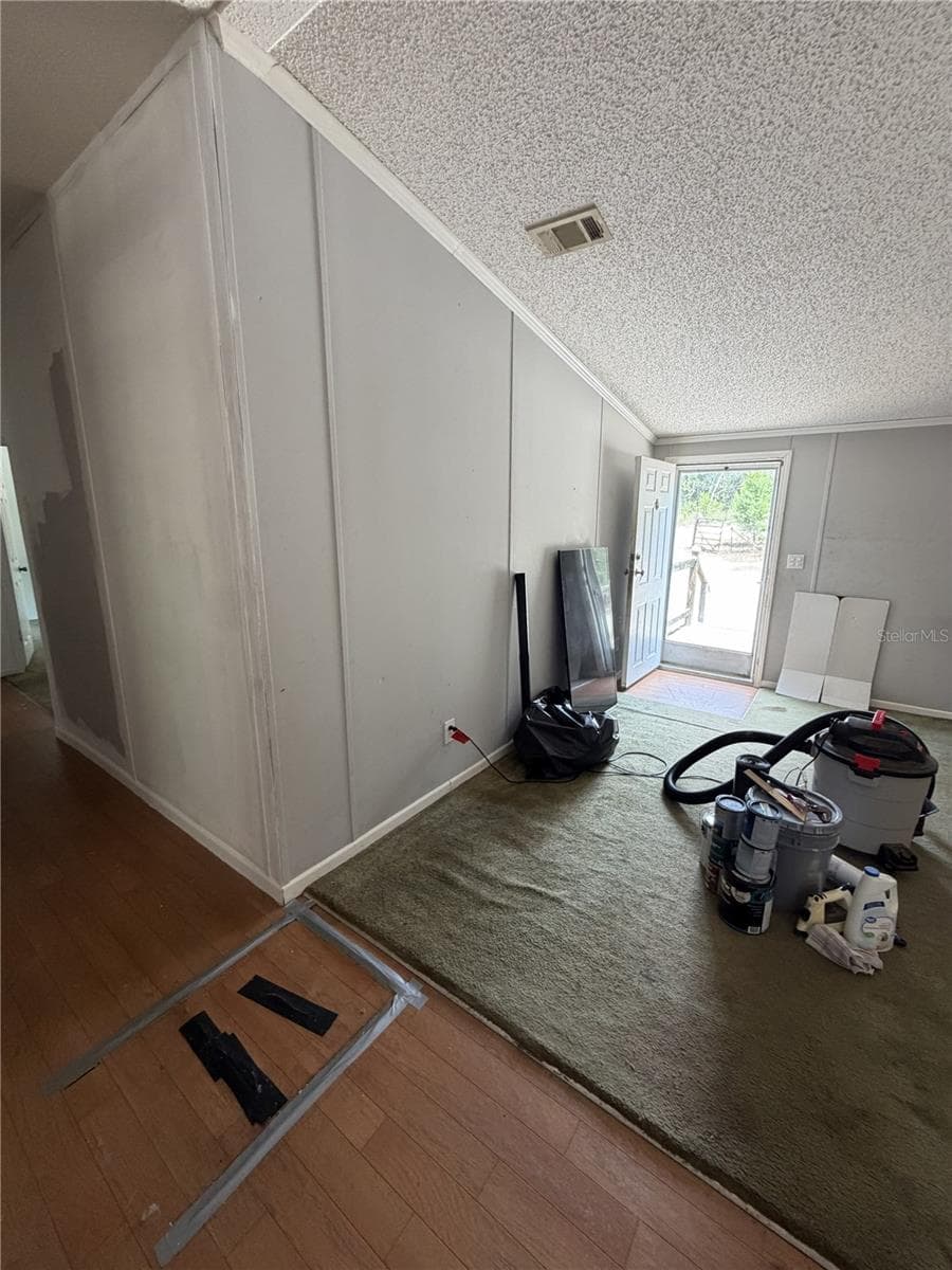 41527 PARADISE ROAD — photo 5 of 44