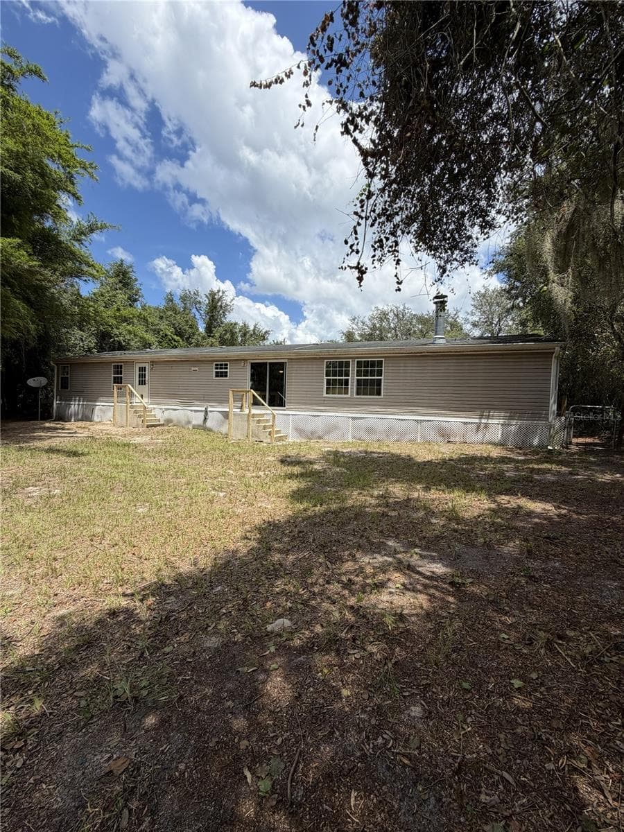 41527 PARADISE ROAD — photo 39 of 44