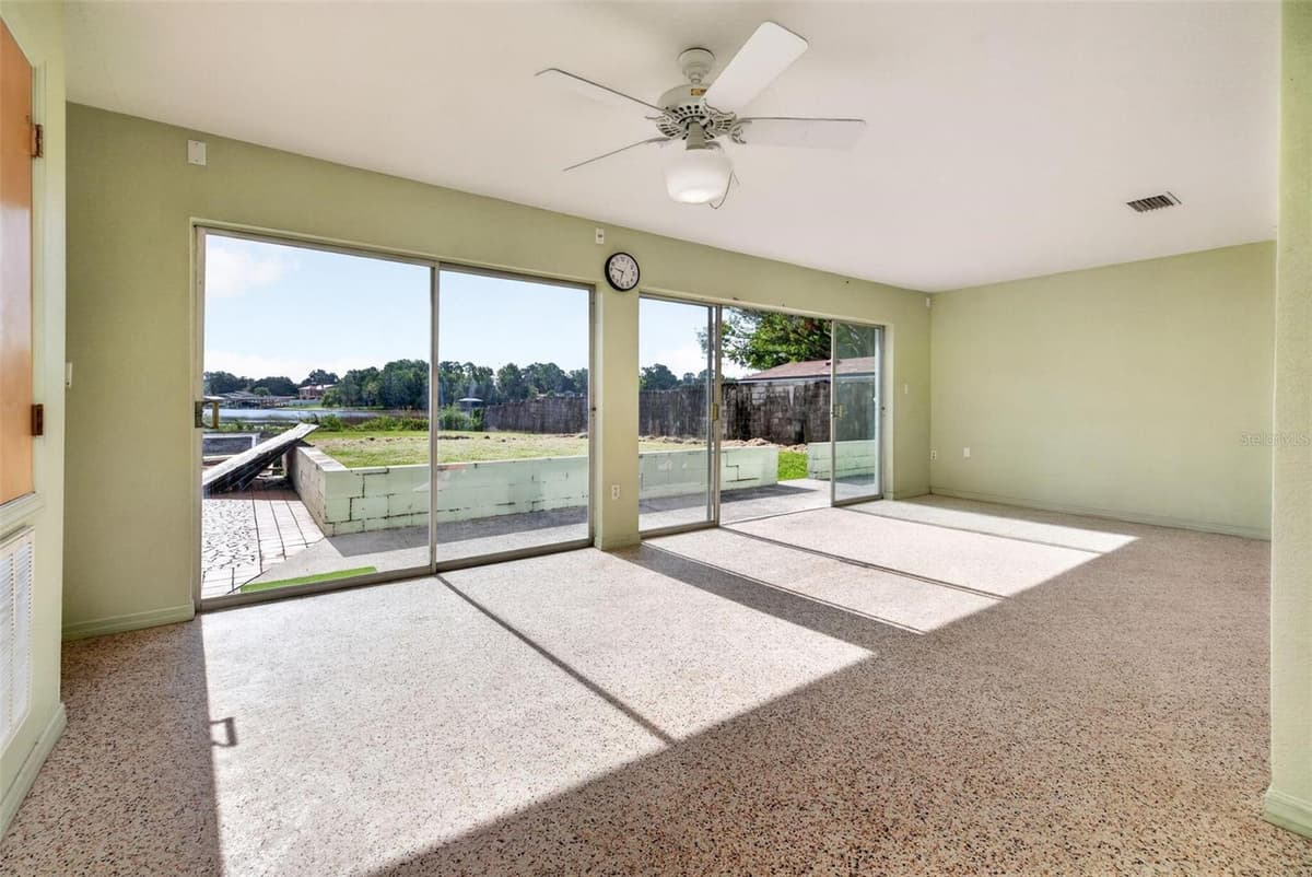 5701 PADGETT CIRCLE — photo 19 of 23