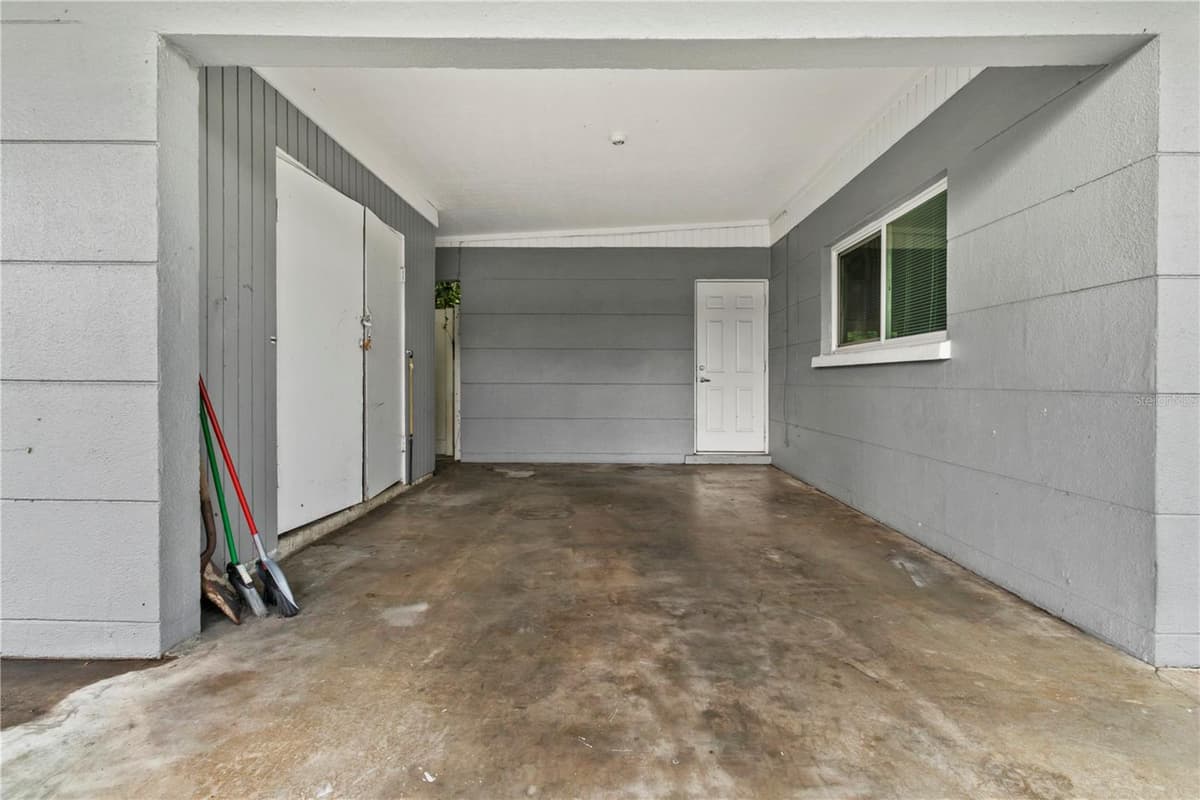 5711 21ST STREET — photo 3 of 26