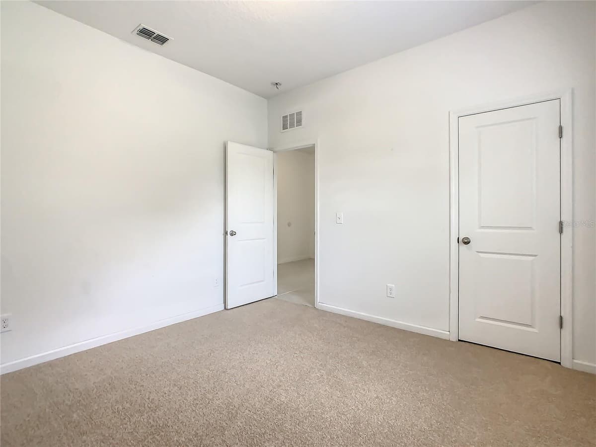 1025 MARGOT LANE — photo 23 of 48