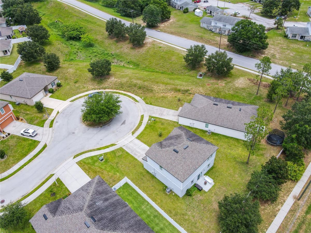 1025 MARGOT LANE — photo 44 of 48