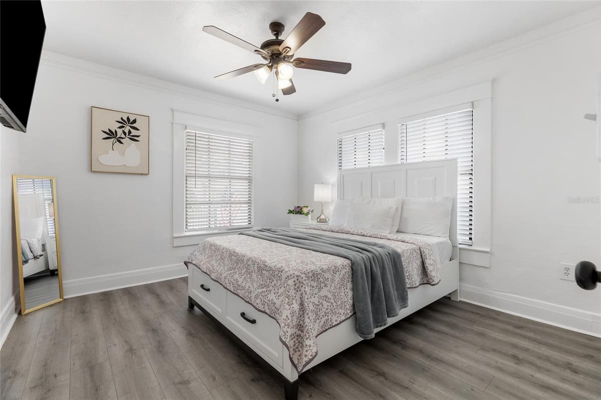 710 BROAD STREET — photo 13 of 42